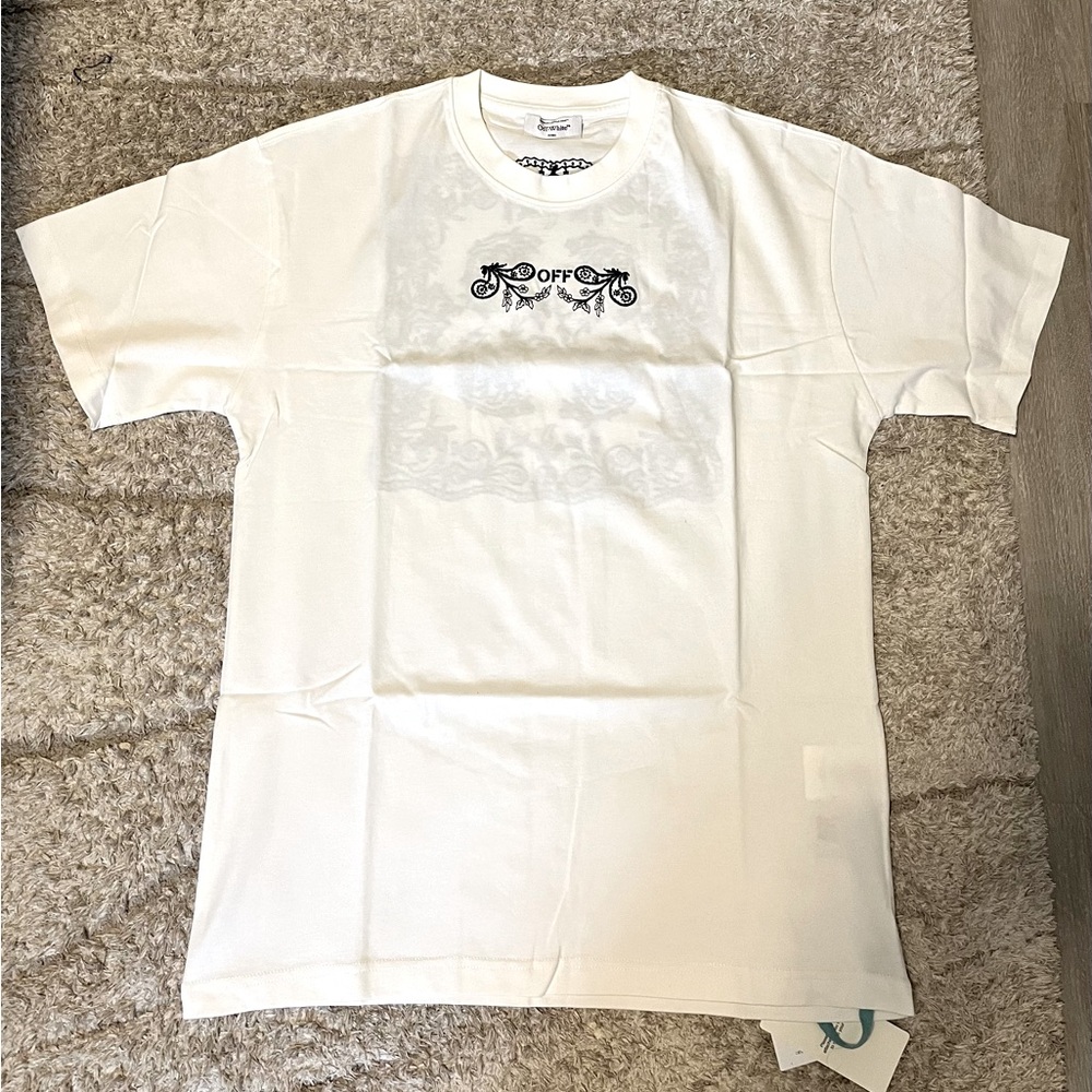 Off-White unisex t shirt size Large